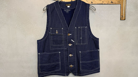 あの人気シリーズより、ベストが登場～Flagship Store～