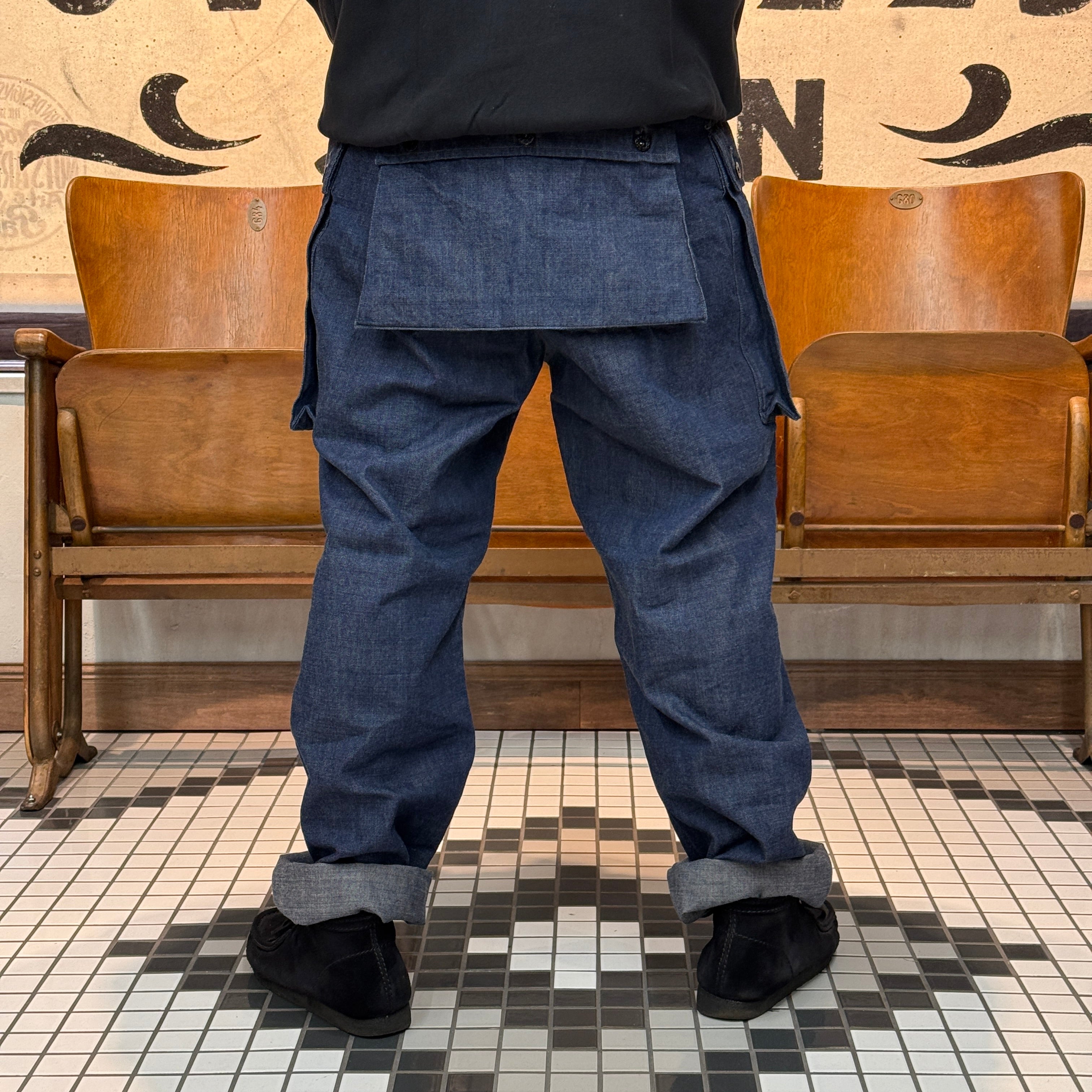 Monkey Trousers【CT11344ID】 – JELADO