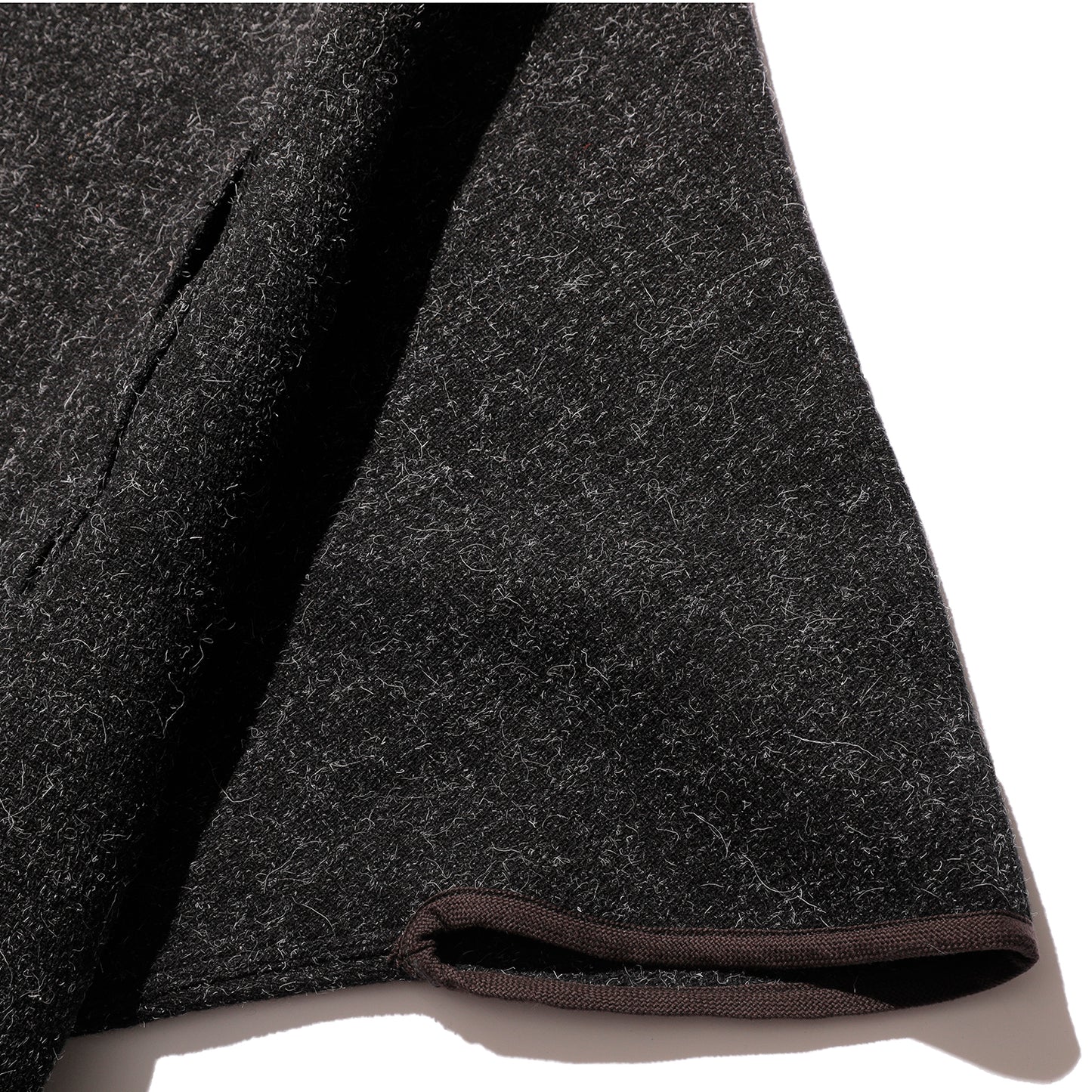 The 2 Monkeys Montagnard Poncho【TM12443】